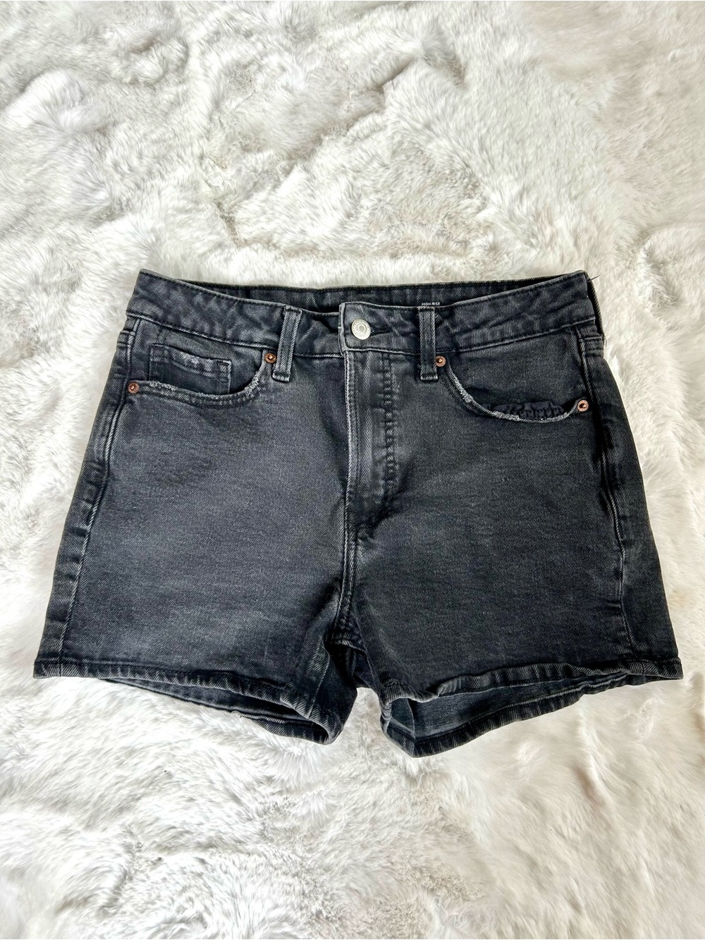Old Navy Black High-Rise OG Straight Black Denim Shorts 4